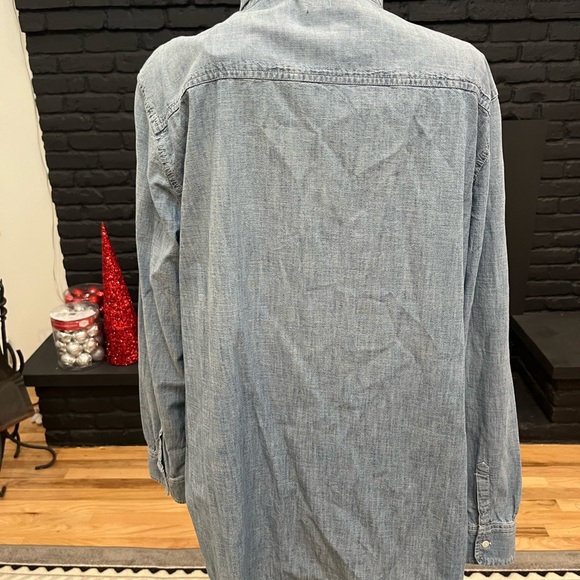 Gap Denim NWTS Denim Button Down Shirt - Picture 7 of 8